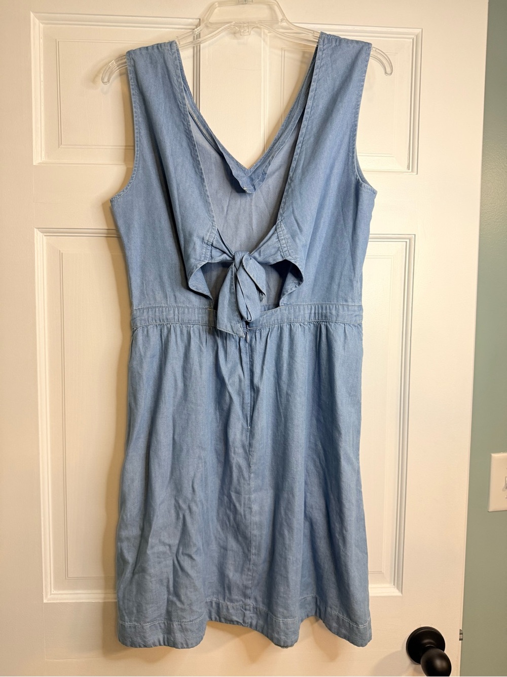 Levi’s Denim Dress - Picture 2 of 4
